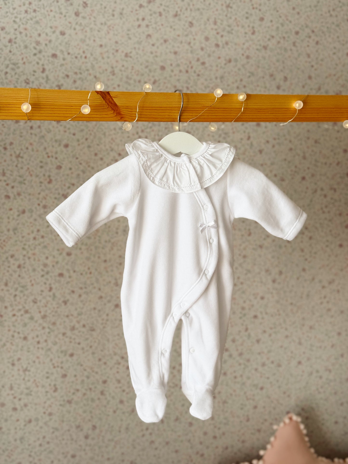 babygrow veludo com gola menina
